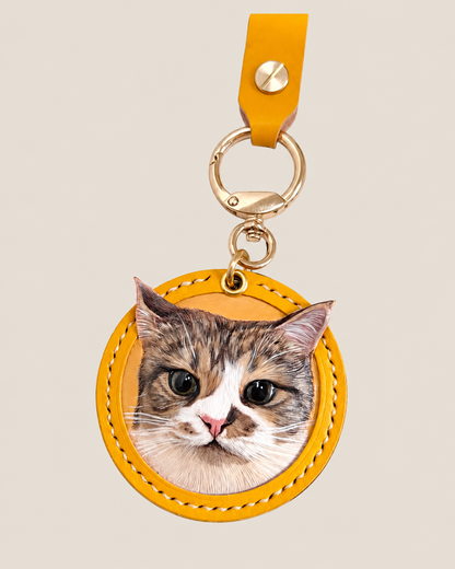 Yellow leather color example for a custom Pawrelic pet portrait keychain