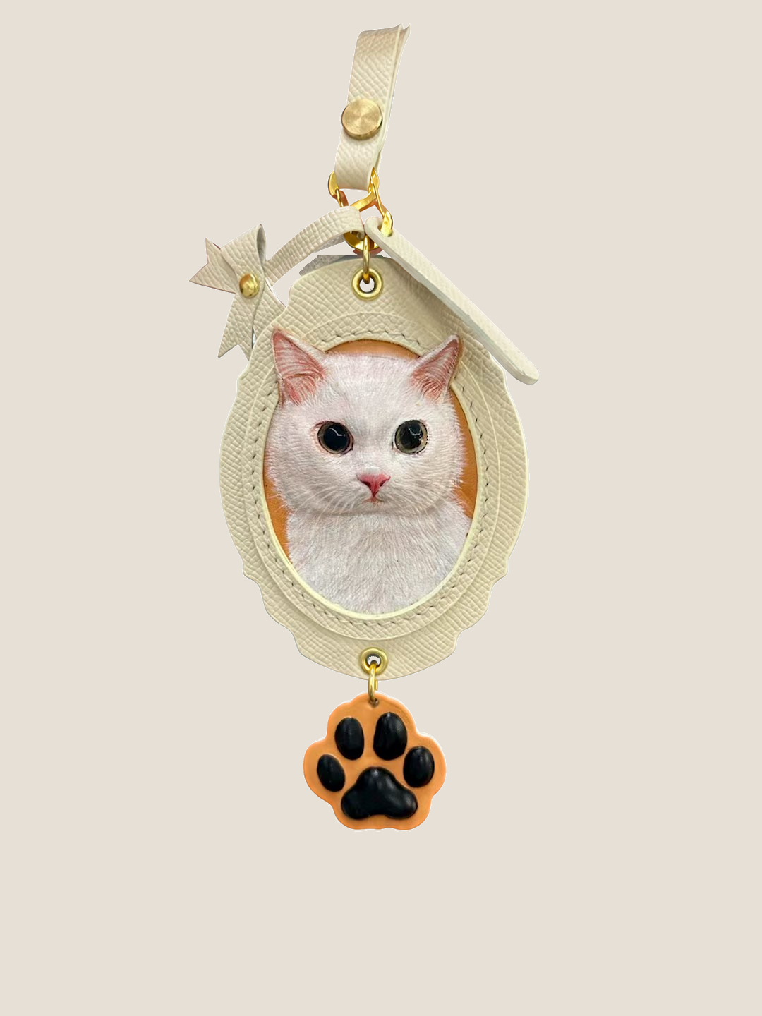 Ivory leather color example for a custom PawRelic scalloped pet portrait charm